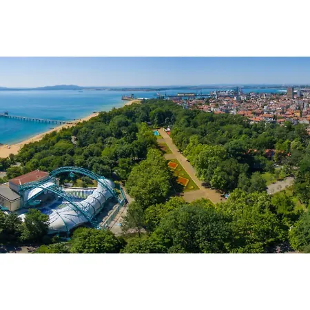 Great Near The Sea,central Place! Бургас