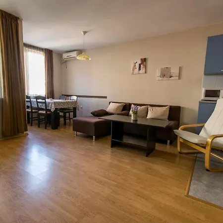 Great Near The Sea,central Place! *